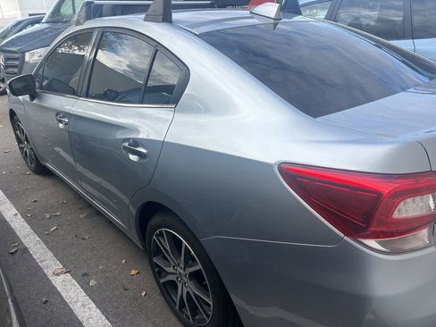 Used 2017 Subaru Impreza 2.0i Limited image 7