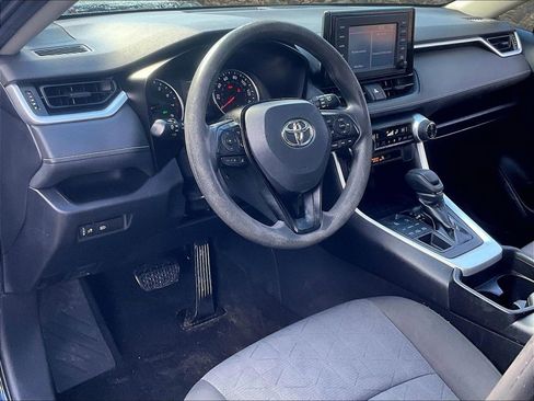 Used 2019 Toyota RAV4 XLE image 12