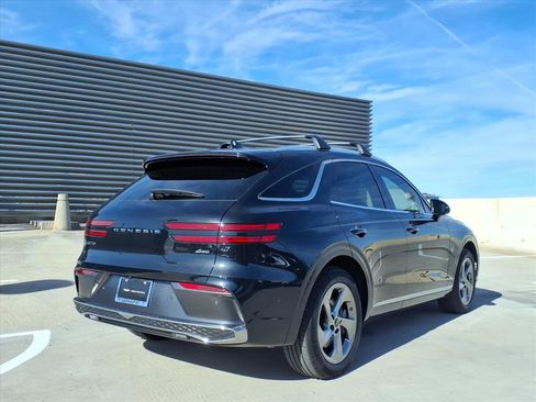 Certified 2026 Genesis GV70 2.5T Advanced image 6