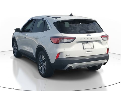 Used 2022 Ford Escape SEL FWD image 4