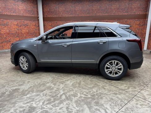 Used 2022 Cadillac XT5 Luxury image 2