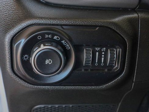 Used 2021 Jeep Wrangler Unlimited Sport image 26