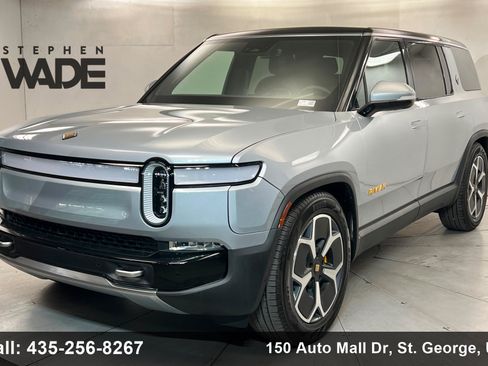 Used 2024 Rivian R1S Adventure AWD/4WD image 1