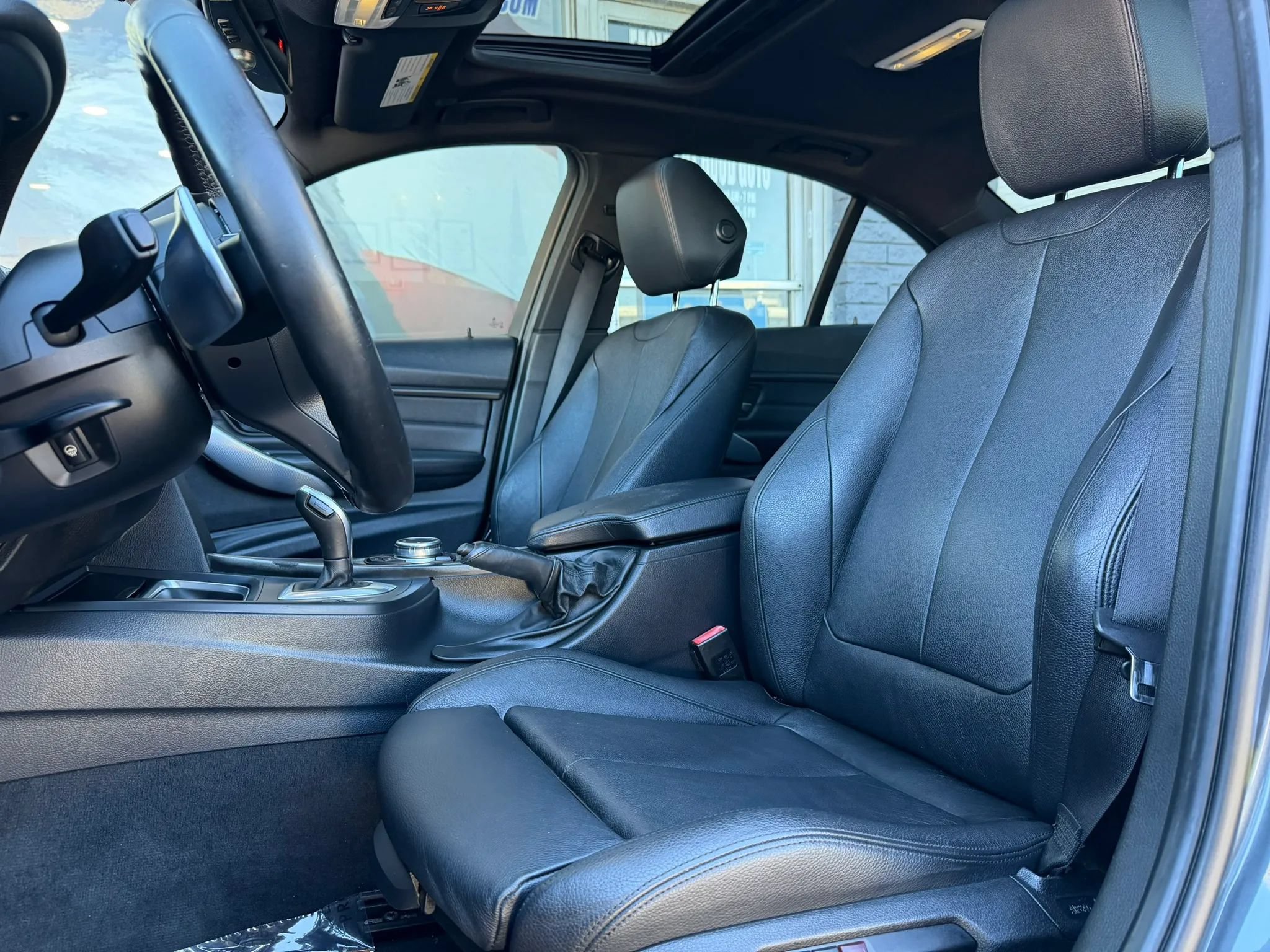 Used 2014 BMW 335i Sedan RWD image 10
