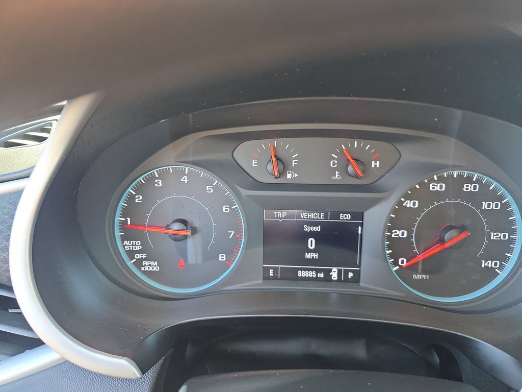 Used 2023 Chevrolet Malibu LT FWD image 14