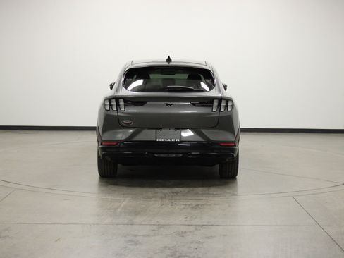 Used 2023 Ford Mustang Mach-E Premium image 7