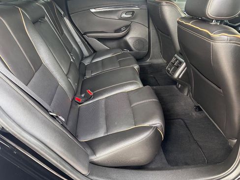 Used 2019 Chevrolet Impala Premier FWD image 27