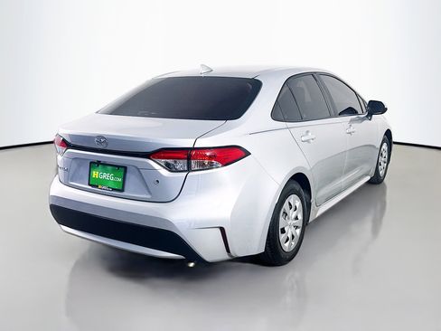 Used 2021 Toyota Corolla L FWD image 10