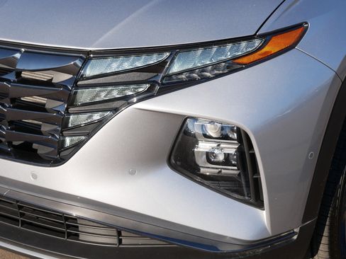 Certified 2023 Hyundai Tucson Limited image 16