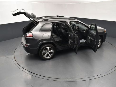 Used 2022 Jeep Cherokee Limited AWD/4WD image 30