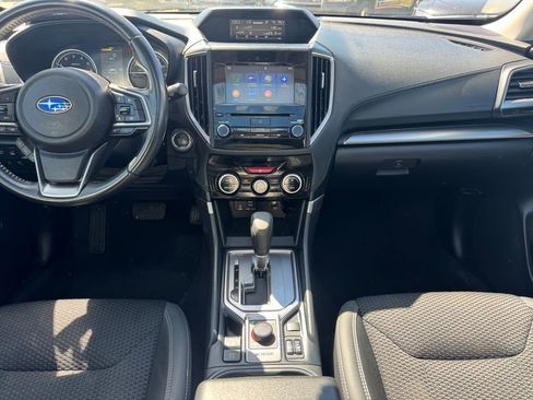 Used 2023 Subaru Forester Premium AWD/4WD image 10