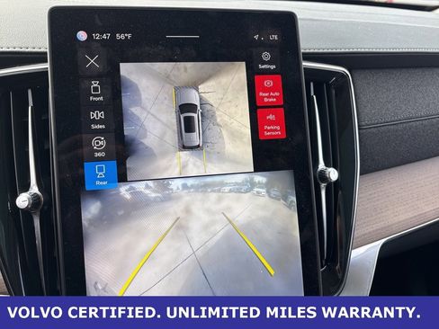 Certified 2025 Volvo XC90 B6 Plus image 21