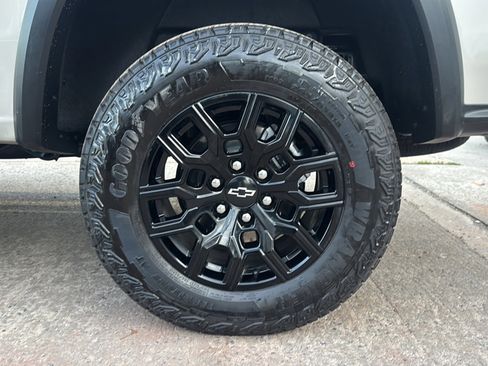 Used 2026 Chevrolet Colorado Trail Boss image 35