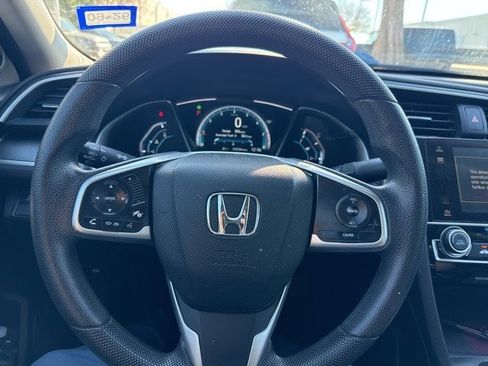 Used 2017 Honda Civic EX image 8