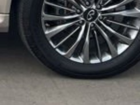 Used 2019 INFINITI QX80 Luxe w/ Proactive Package image 30