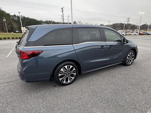 New 2026 Honda Odyssey Elite image 10