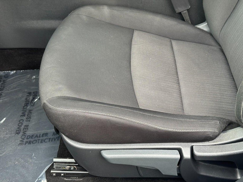 Used 2025 Nissan Sentra SV FWD image 19