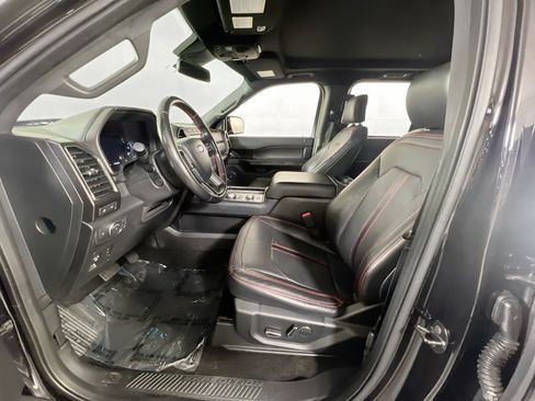 Used 2019 Ford Expedition Limited w/ Equipment Group 303A AWD/4WD image 21