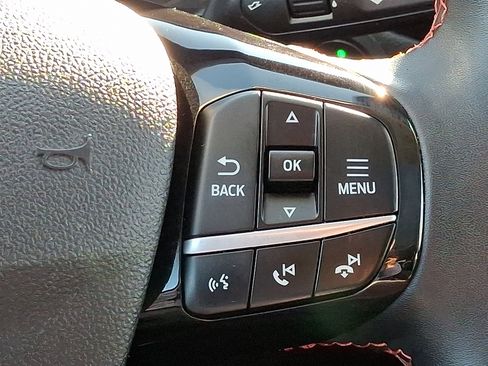 Used 2022 Ford Escape SEL w/ SEL Stealth AWD Package image 23