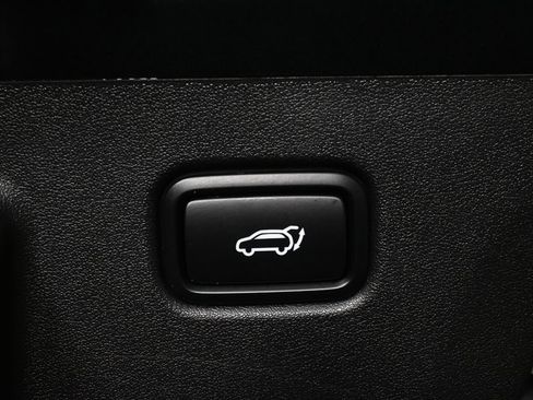 Used 2025 Kia EV6 Wind RWD image 29