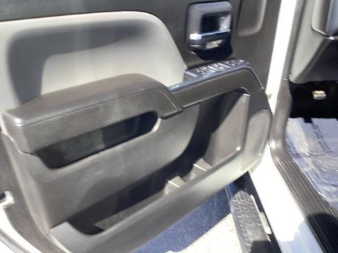 Used 2017 Chevrolet Silverado 1500 W/T w/ Trailering Package image 35