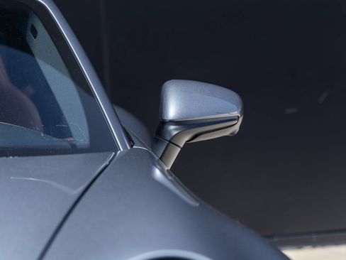 Used 2025 Porsche 911 Carrera S RWD image 17