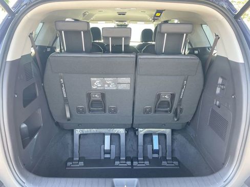 New 2026 Kia Carnival EX image 49