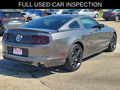 Used 2014 Ford Mustang Coupe RWD image 4
