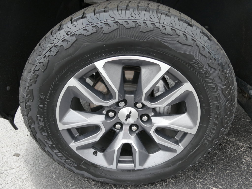 Certified 2021 Chevrolet Silverado 1500 RST AWD/4WD image 10