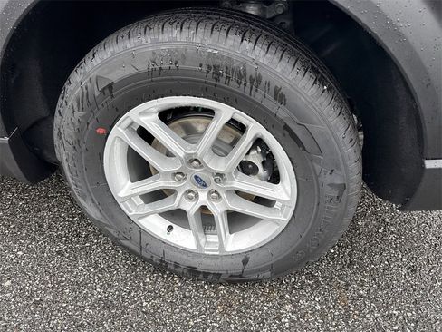 New 2026 Ford Explorer Active w/ Active Comfort Package image 20