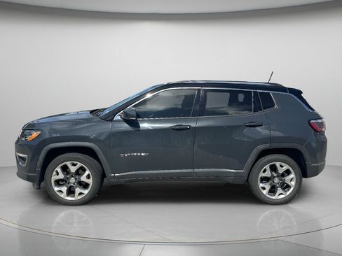 Used 2018 Jeep Compass Limited w/ Safe & Security Group AWD/4WD image 4