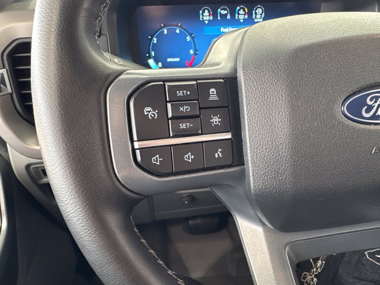 Used 2024 Ford F150 XLT w/ Equipment Group 302A MID AWD/4WD image 18