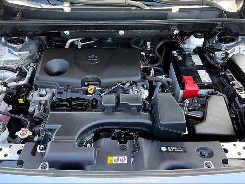Used 2024 Toyota RAV4 LE FWD image 32
