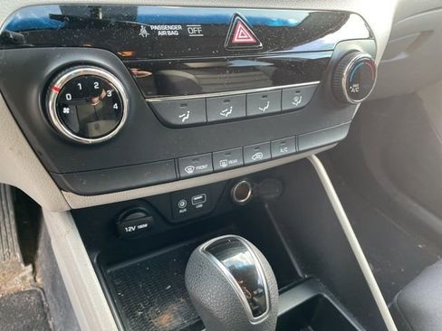 Used 2017 Hyundai Tucson SE image 13