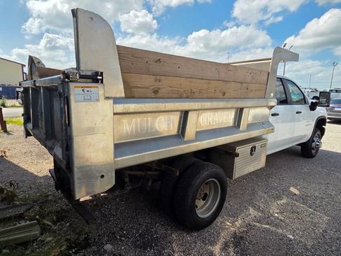 Used 2022 Chevrolet Silverado 3500 W/T w/ WT Convenience Package AWD/4WD image 2