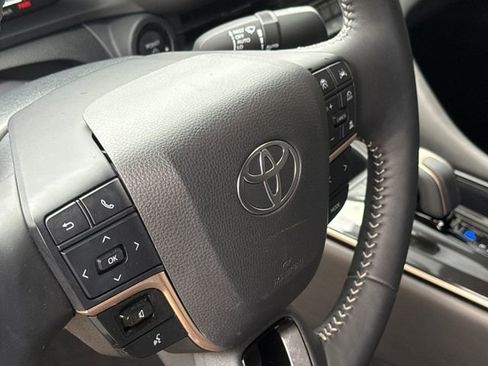 Used 2026 Toyota Crown AWD/4WD image 20