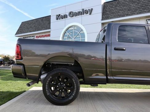 Used 2025 RAM 2500 Big Horn image 38