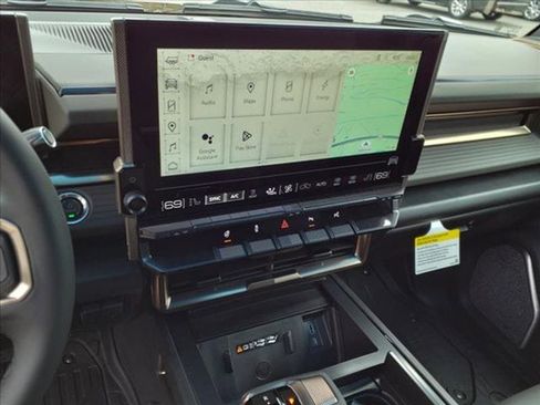 New 2025 GMC Hummer EV 3X image 9