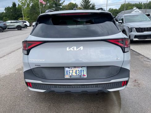 Used 2024 Kia Sportage X-Line AWD/4WD image 2