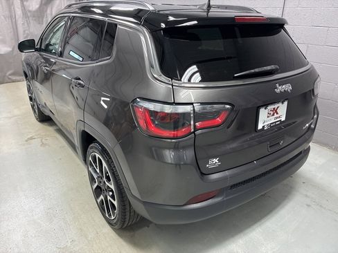 Used 2019 Jeep Compass Limited w/ Premium Lighting Group image 28