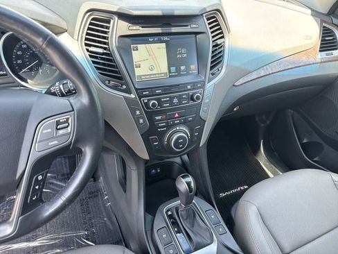 Used 2018 Hyundai Santa Fe Sport FWD image 28
