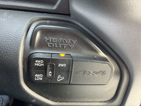 Used 2022 RAM 2500 Lone Star w/ Night Edition image 10