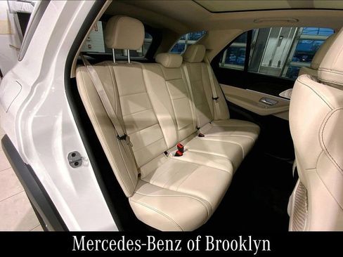 Certified 2022 Mercedes-Benz GLE 350 4MATIC image 21