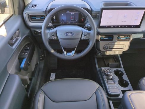 New 2026 Ford Maverick Lobo image 16