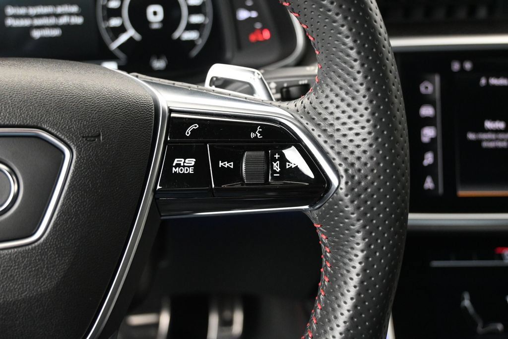 Used 2021 Audi RS 6 AWD/4WD image 33