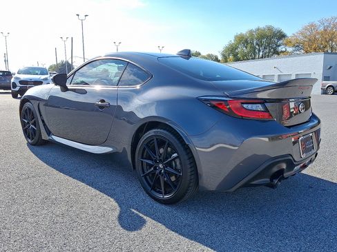 Certified 2024 Toyota GR86 Premium image 5