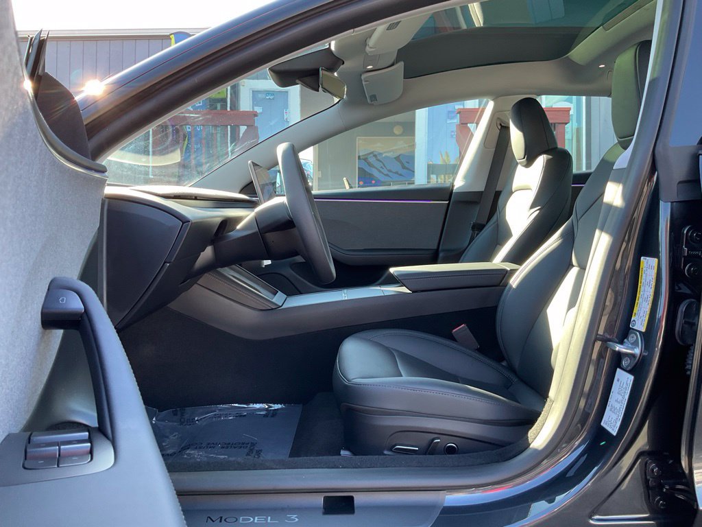 Used 2025 Tesla Model 3 Long Range RWD image 7