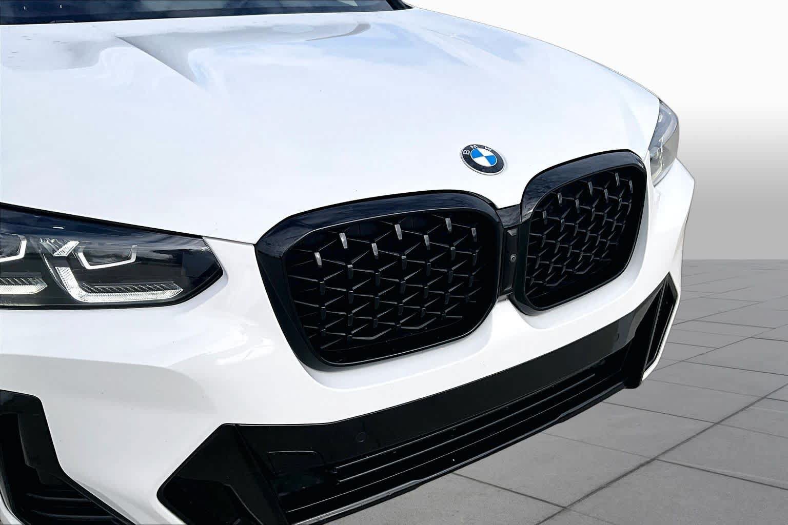 Used 2024 BMW X4 xDrive30i w/ Premium Package AWD/4WD image 28
