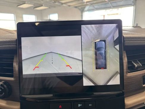 Used 2023 Ford Expedition Max Limited image 46