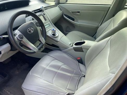 Used 2014 Toyota Prius Two FWD image 14